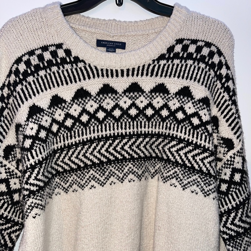 American Eagle sweater